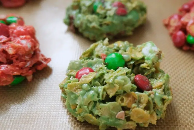 close up of cookies on a baking sheet